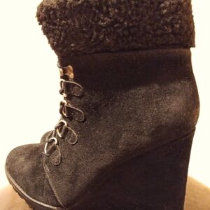 JUSTFAB HIGH WEDGE NICKI BOOTS